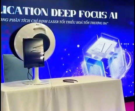 Bloom Visage ad Conferentiam Technicam de Analysatoribus Cutaneis Asiae Sudorientalis interfuit