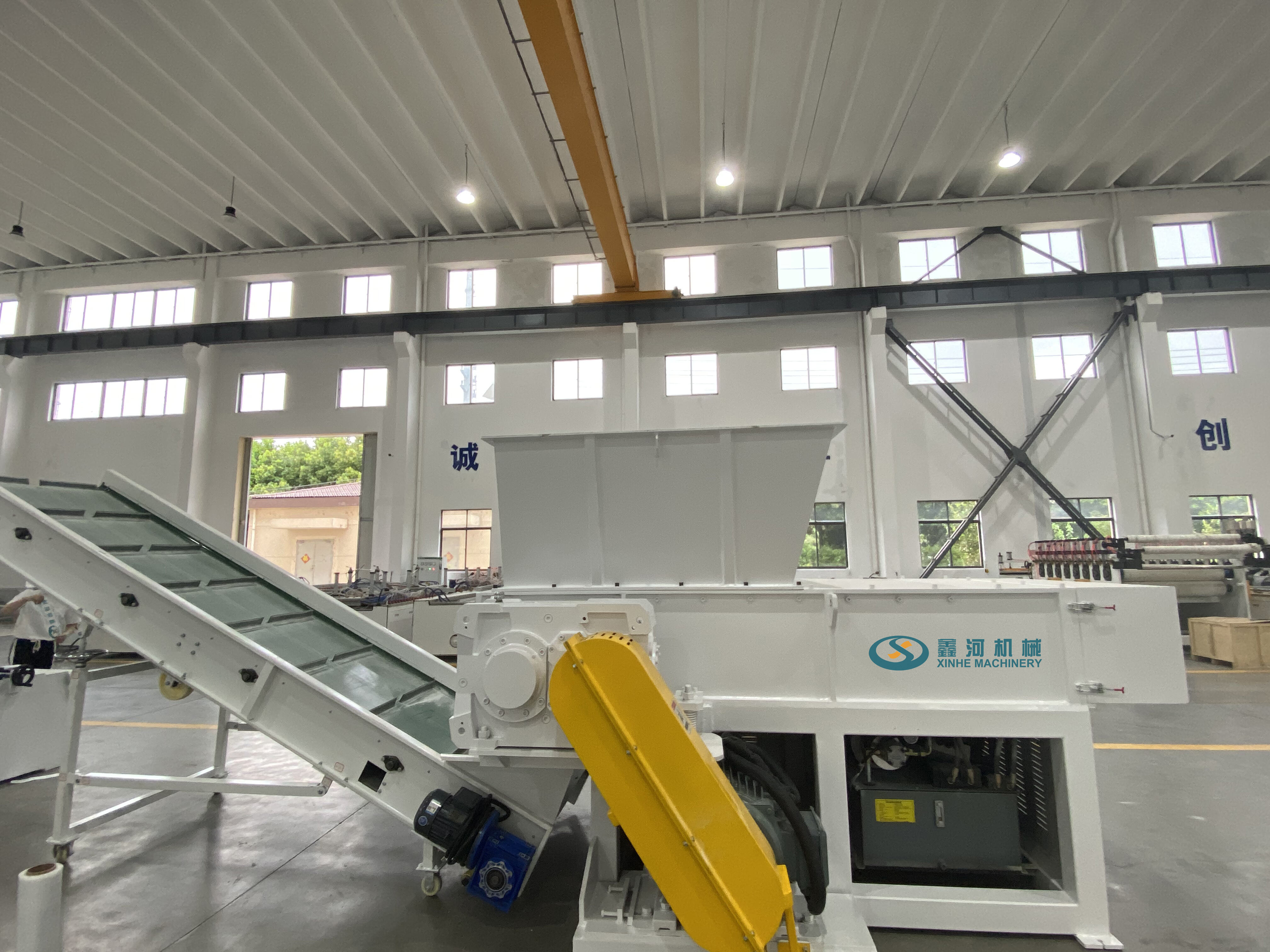 PVC PE HDPE LDPE Plastic Single Shaft Recycling Shredder Machine