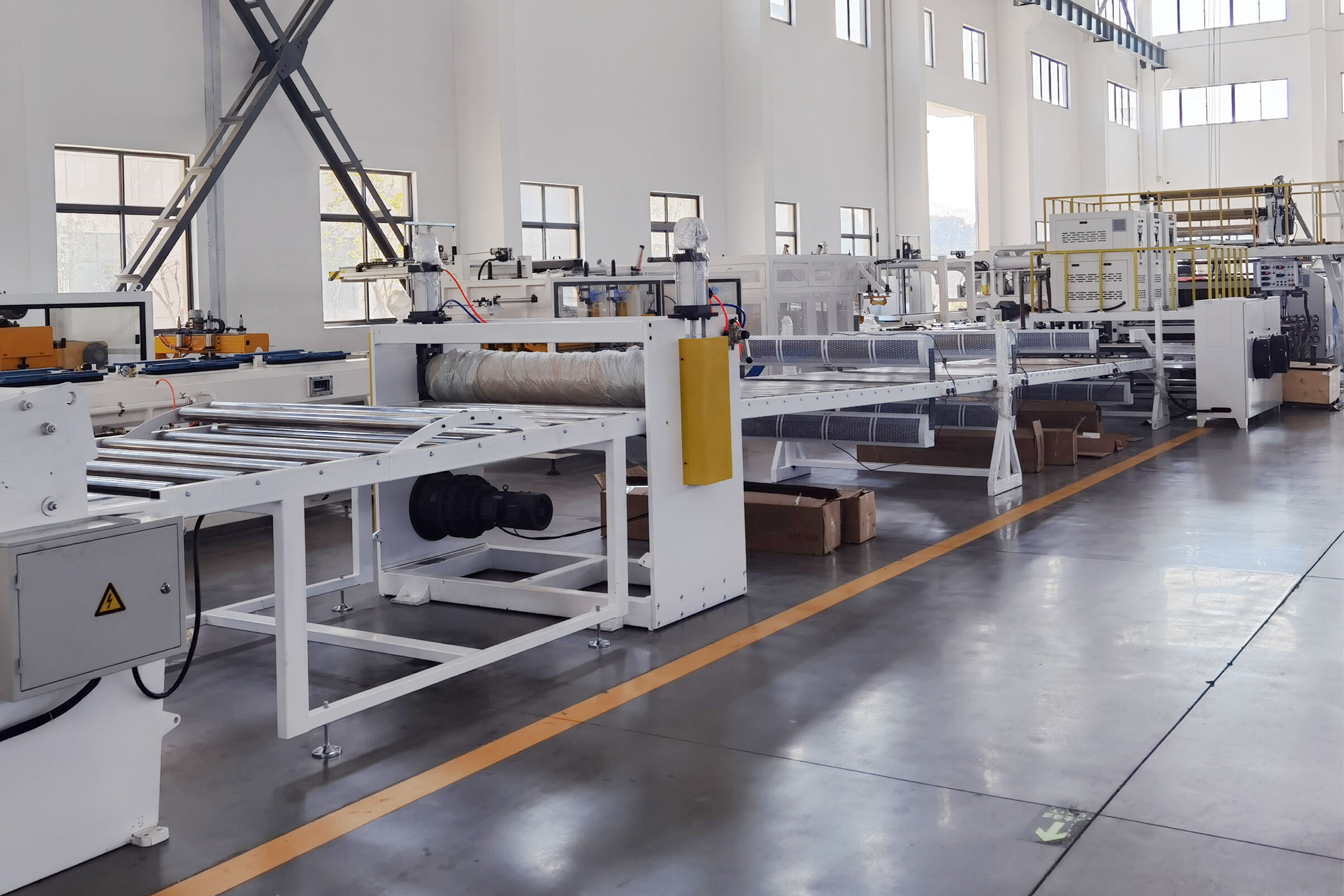 Customized SPC Calcium-Plastic Environmental Floor Production Line