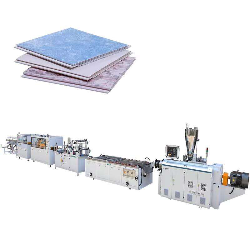 איך להשיג פריצת דרך טכנולוגית בקו ייצור תקרה PVC כדי להגיע ל-15 מטרים של מוצרים גמורים לדקה