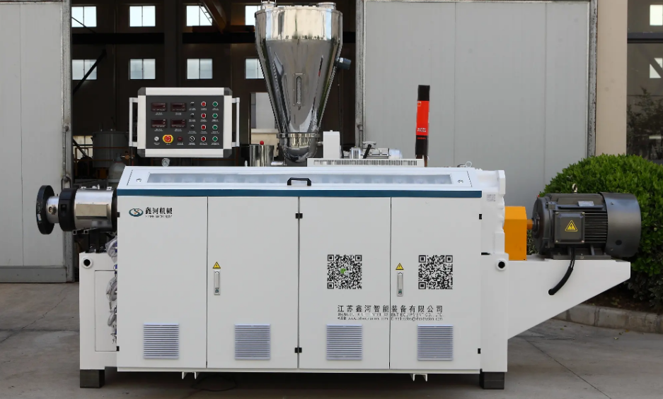Customized Vietnamese Plastic PVC Wood-Plastic Extrusion Production Practice