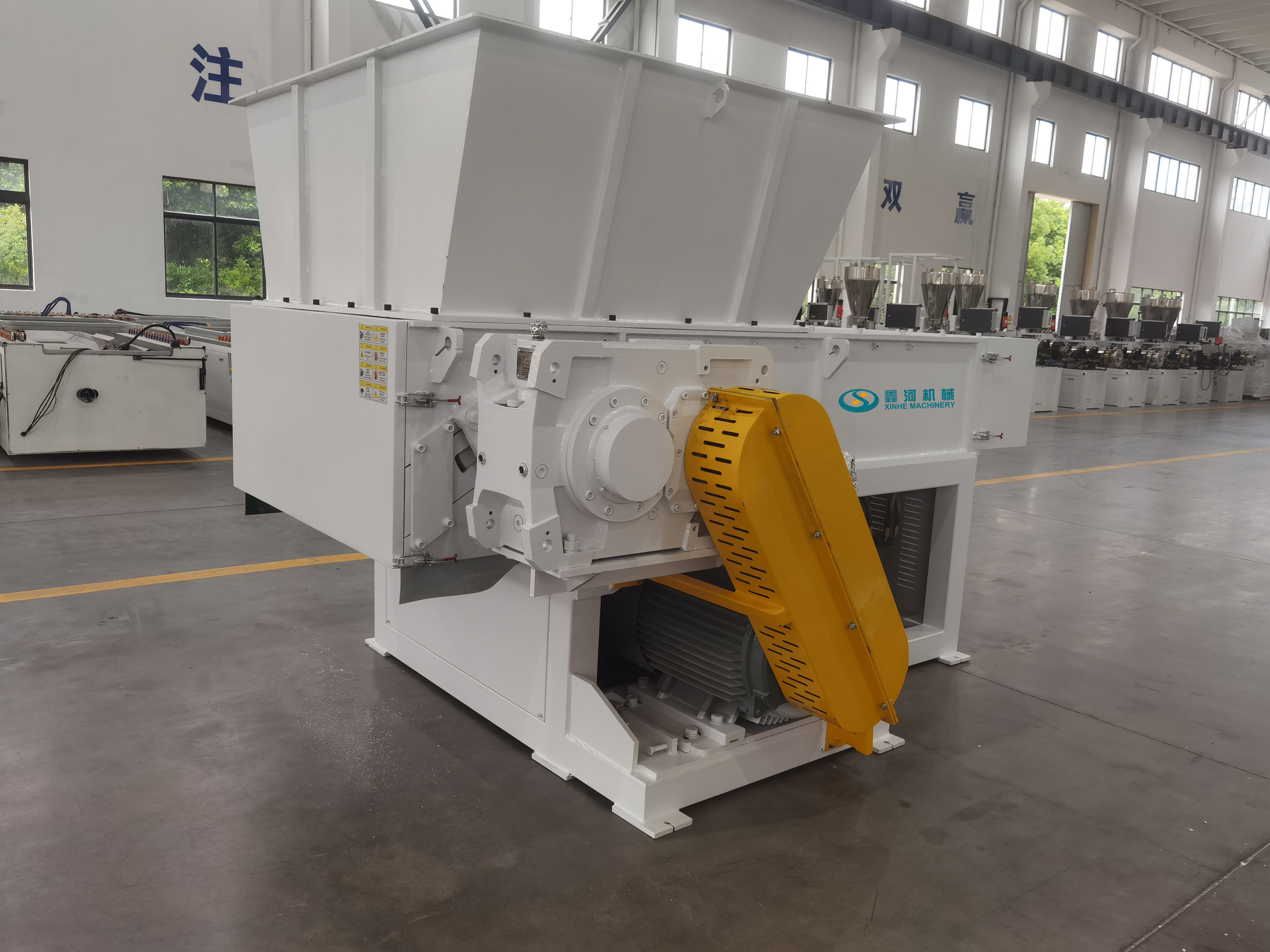 PVC PE HDPE LDPE Plastic Single Shaft Recycling Shredder Machine