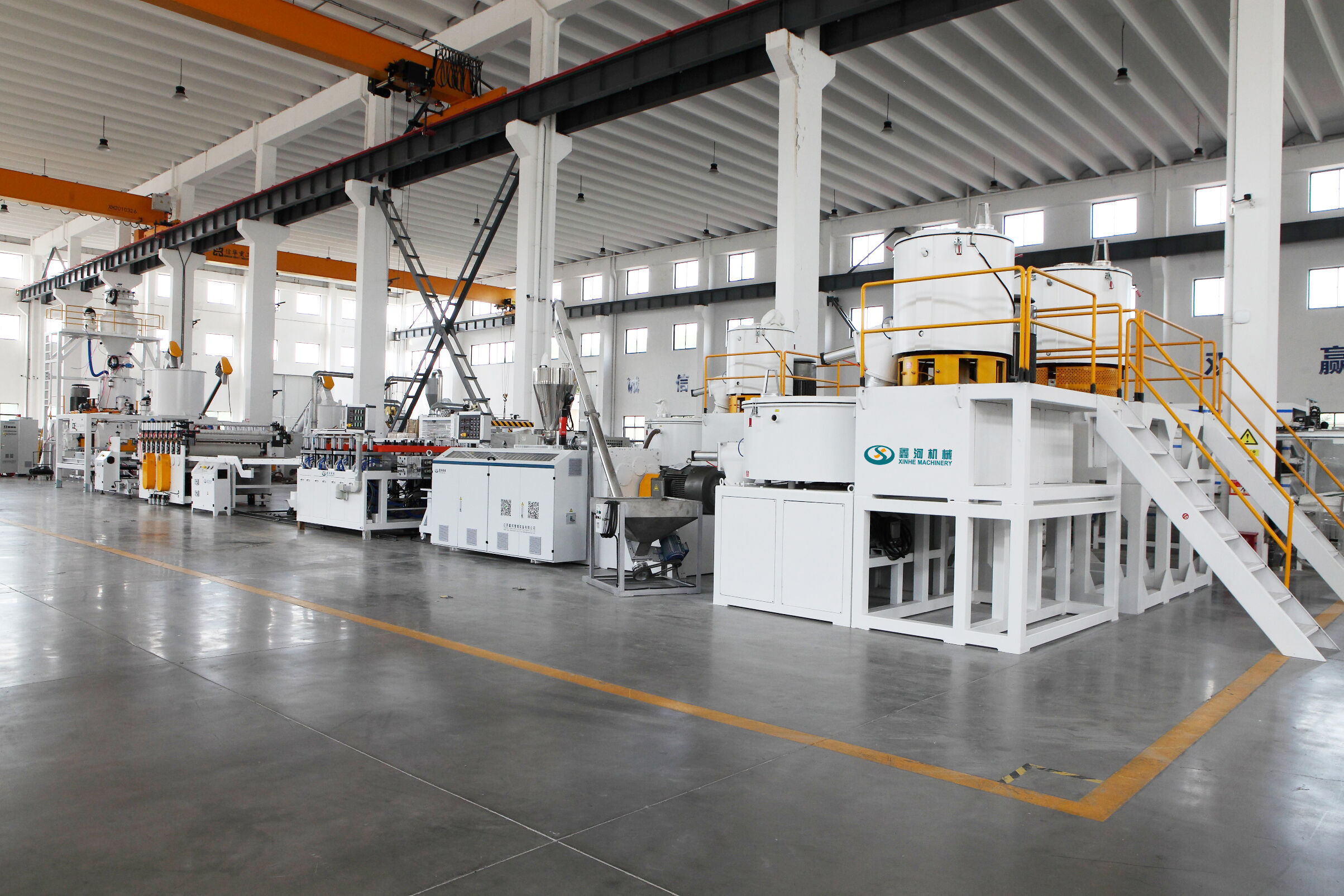 Wall panel extrusion production line: higher precision ! stronger capacity !
