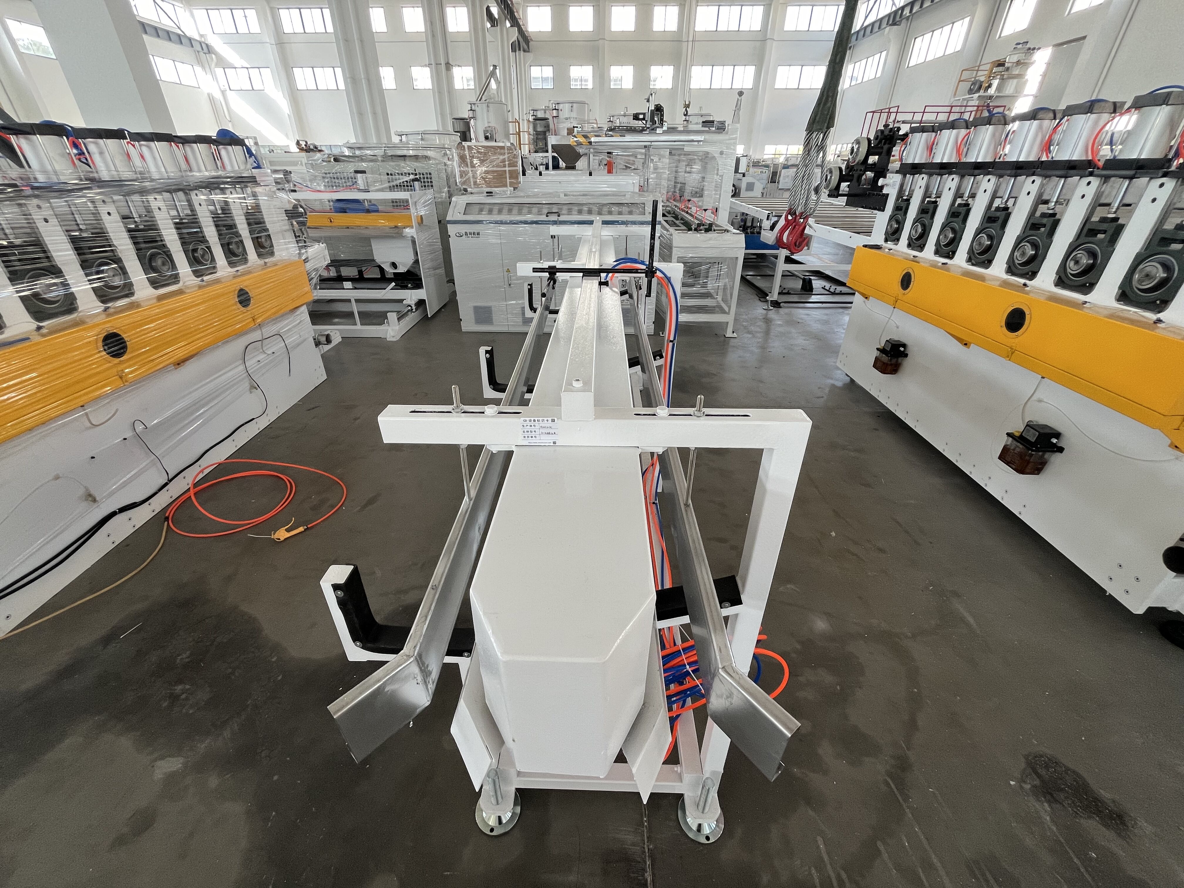 Customized PVC Angle Line For Wall Bathroom Ceramic Profile Production Line