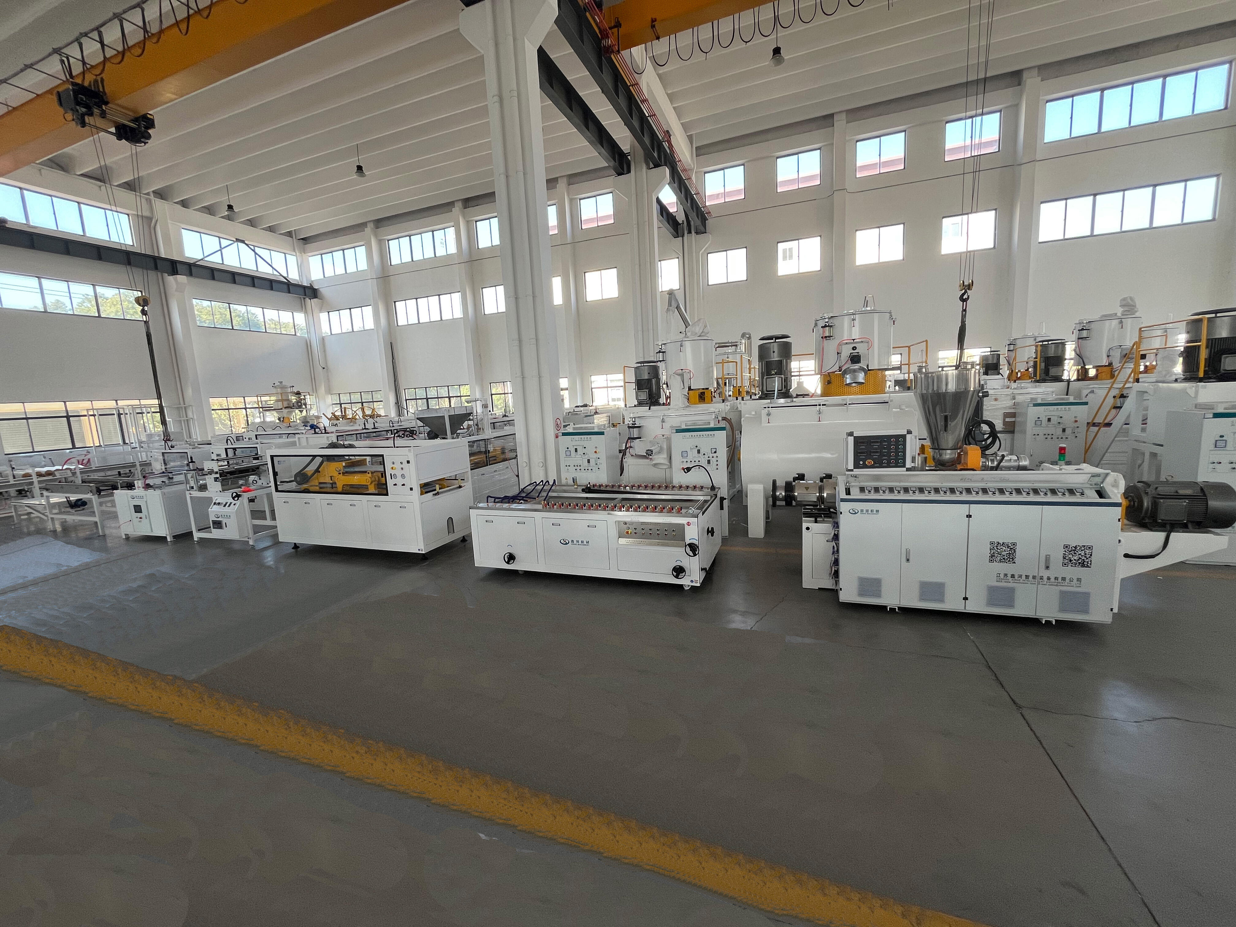 Персонализирана вътрешна декорация PVC пластмасов таван Високоскоростна производствена линия