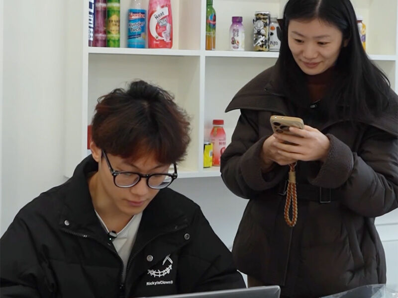 Heat Shrink Sleeves for Bottles