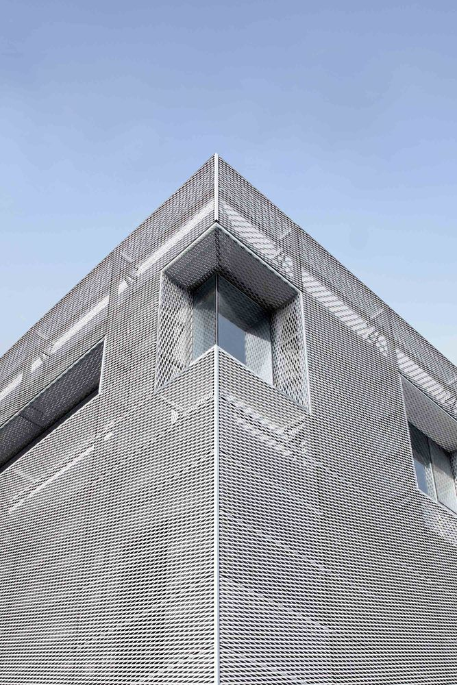 Design Flexibility and Aesthetic Versatility