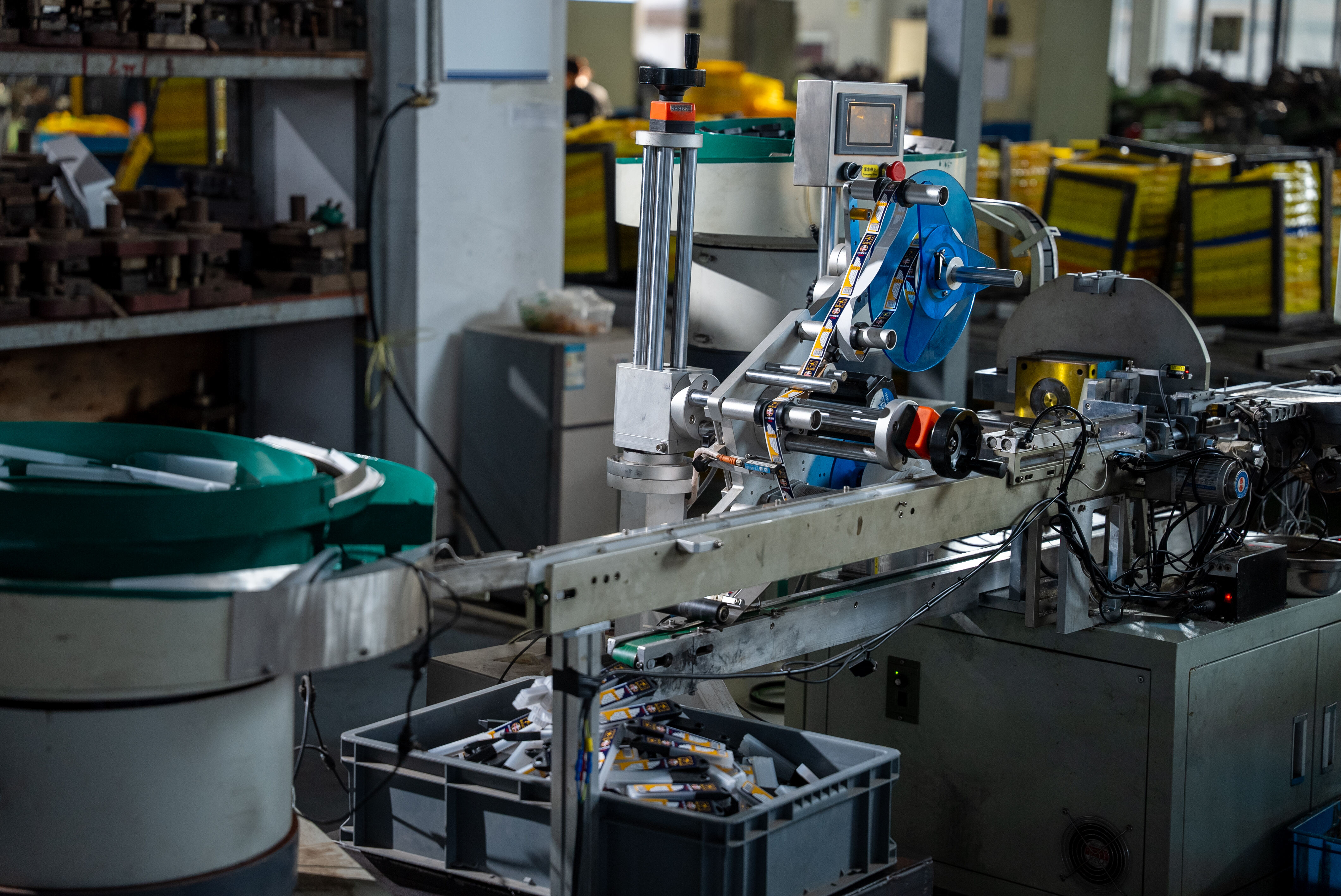 automatic packageing unit