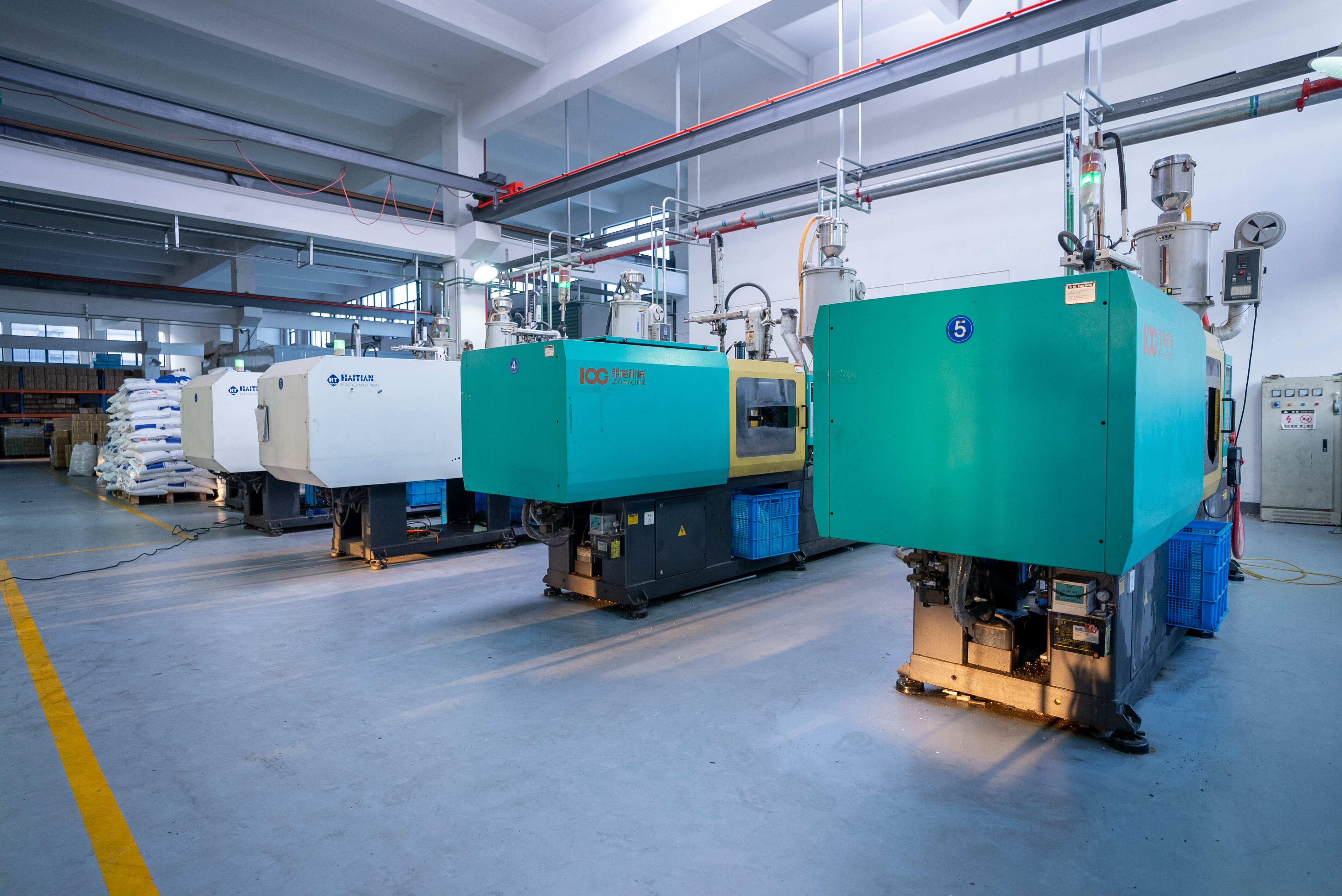 injection molding machine