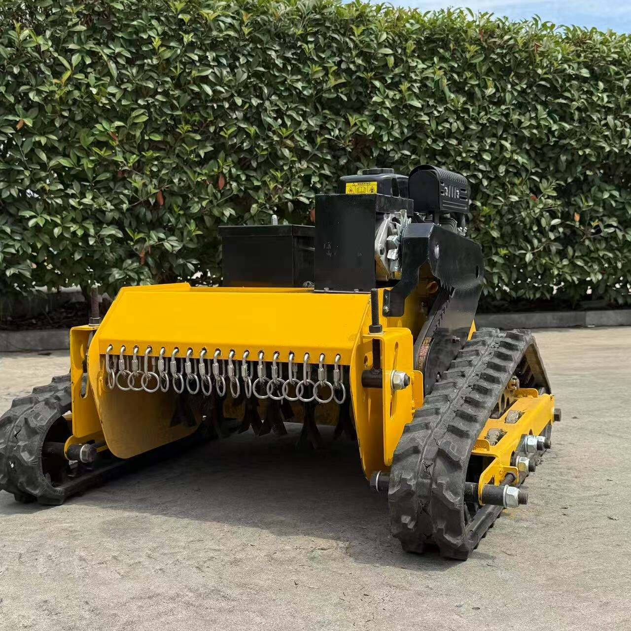 Зв'язатися з нами