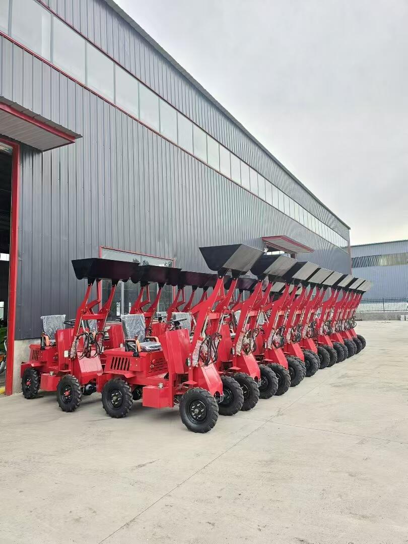 Зв'язатися з нами