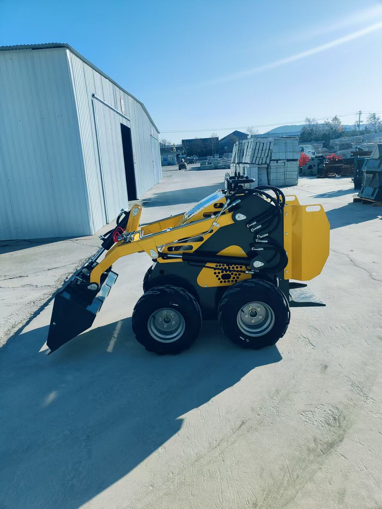 ค้นหาเครื่องขุดดินแบบ Skid Loader ยี่ห้อ Logway ที่ทนทานสำหรับขายใกล้คุณ