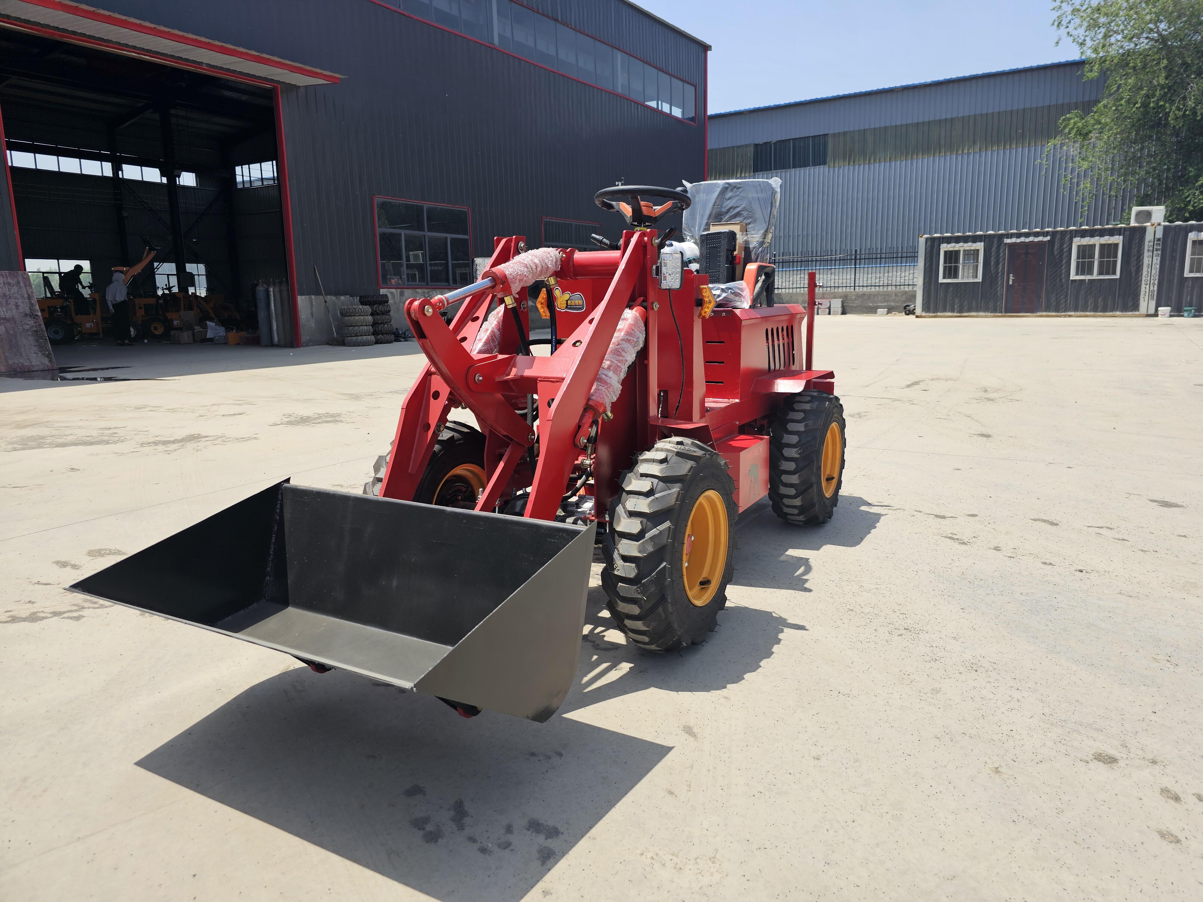 Електричний міні-навантажувач Logway на гусеничному ходу: підвищена прохідність із нульовими викидами