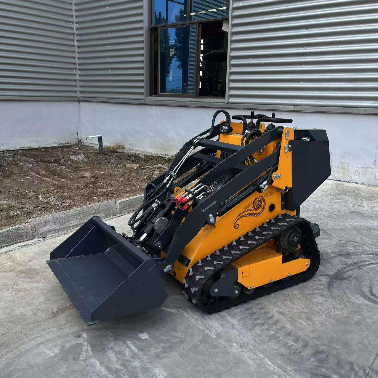 Logway Mini Skid Steer: Compact Power and Exceptional Maneuverability for Restricted Access Projects