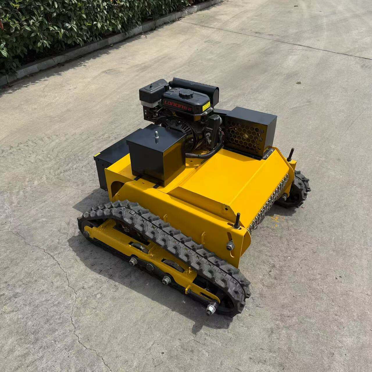 Логвей самохідний газонокосар: потужний, легкий косіння для будь-якого ґрунту