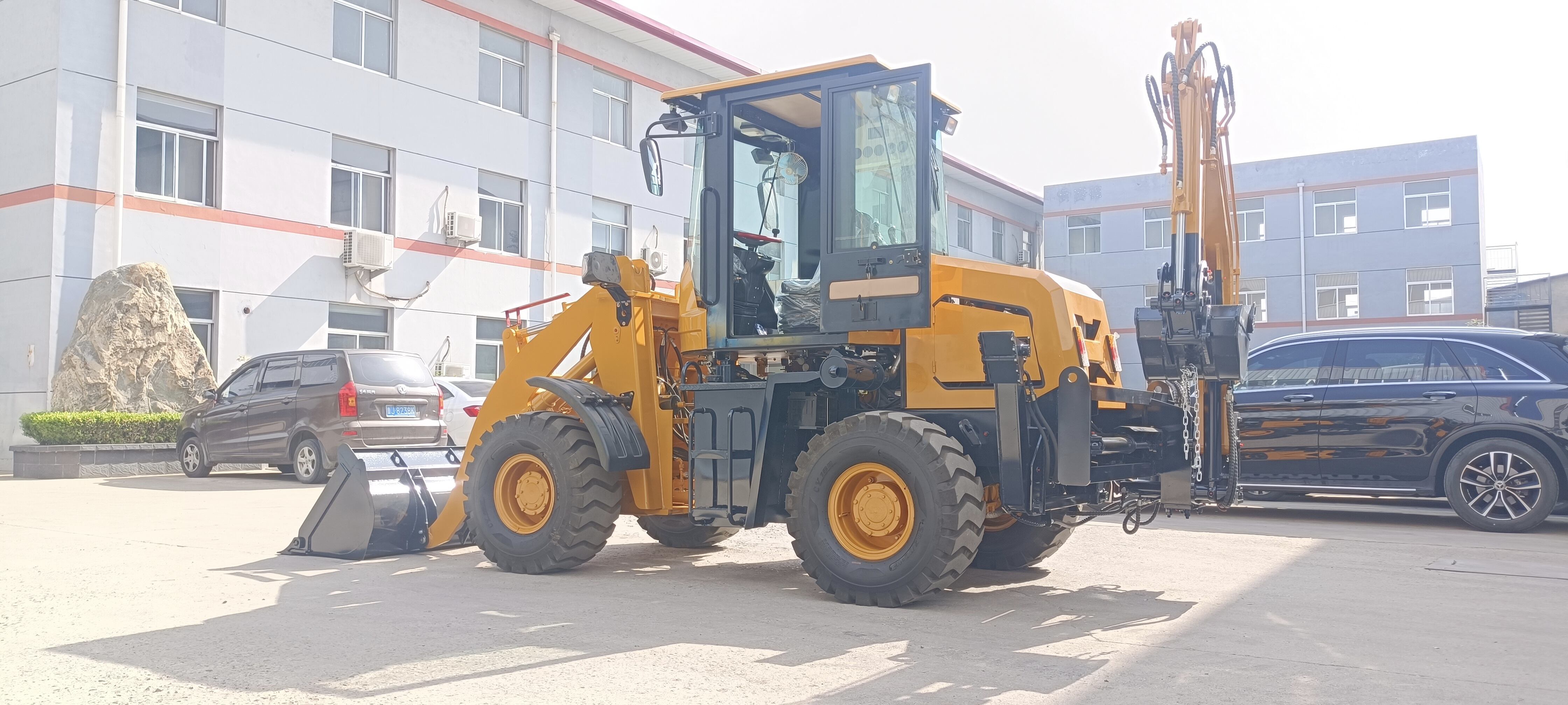 Логвей машина екскаваторного типу: прецизійне копання та траншейні роботи для будівництва та комунальних послуг