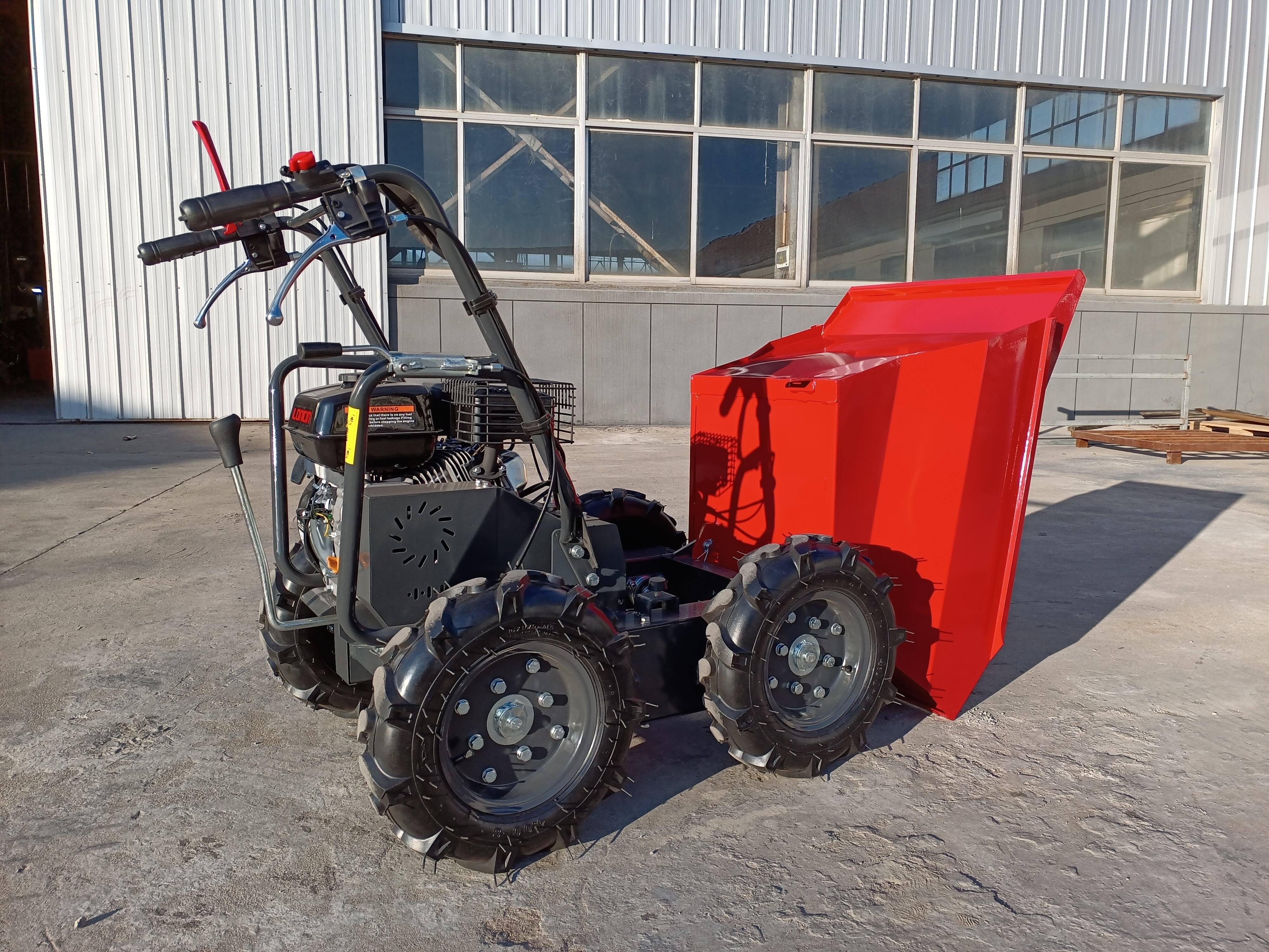 Logway Mini-Kipper: Langlebiger Materialtransport mit fortschrittlichem hydraulischen Kippsystem