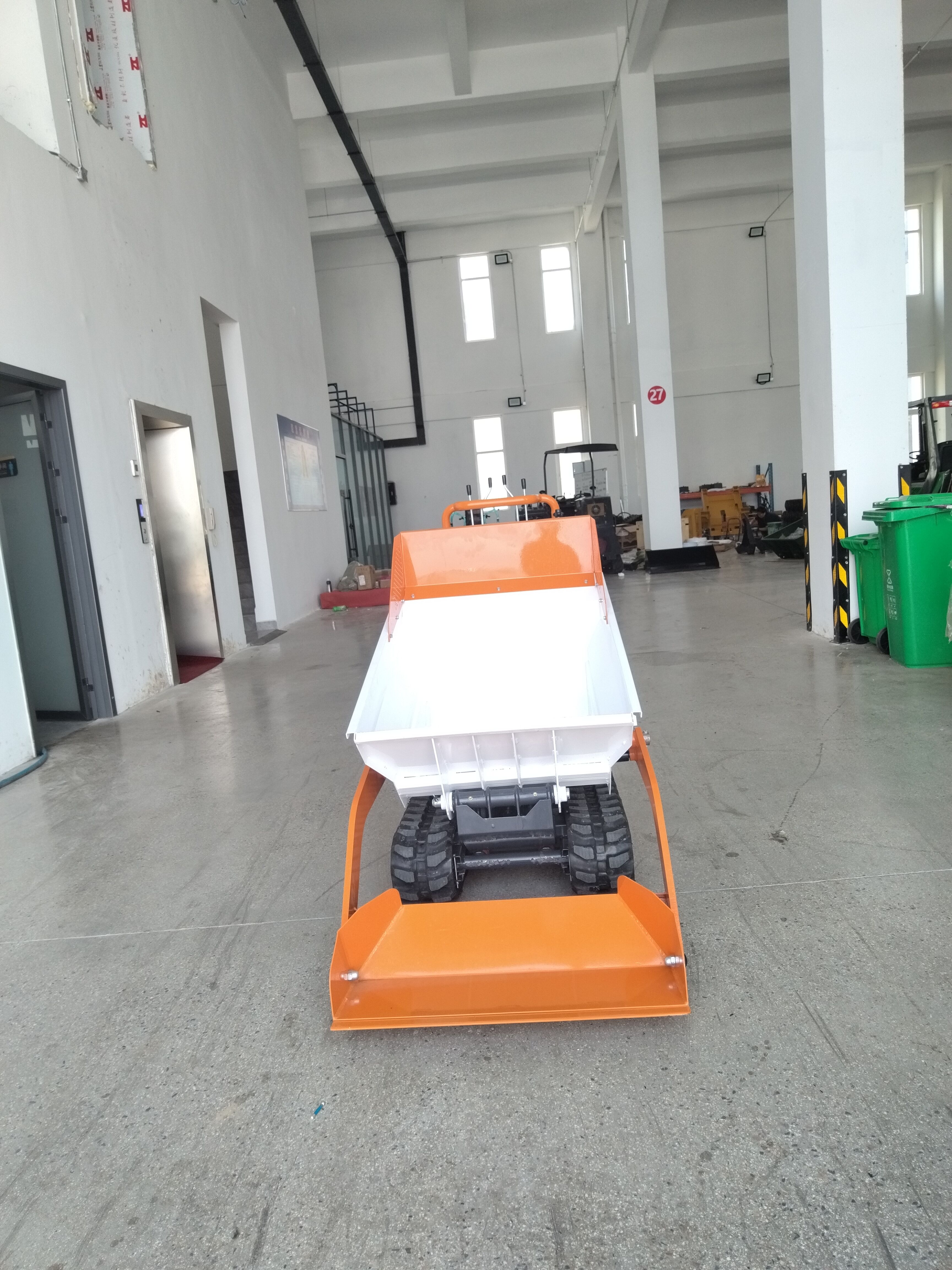 Logway 덤퍼 로더 기계 가격: 다용도 2-인-1 작업 기계의 뛰어난 가치