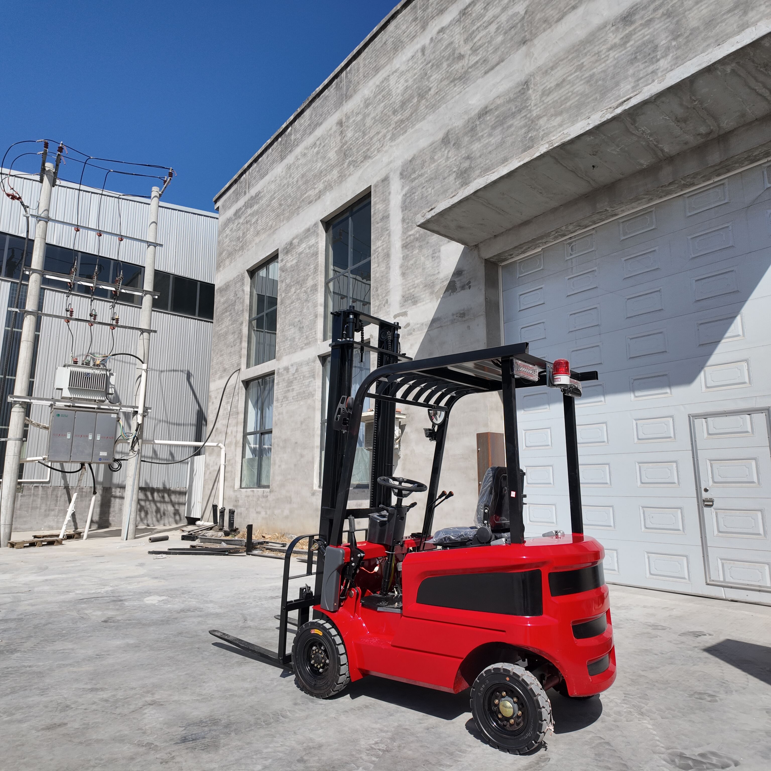 로지스틱웨이의 고품질과 신뢰성을 유지하면서도 경쟁력 있는 전기 포크리프트 가격