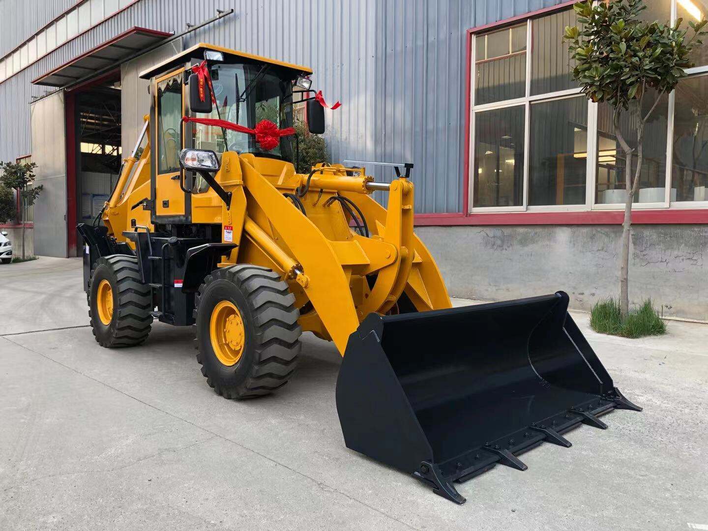 Зв'язатися з нами