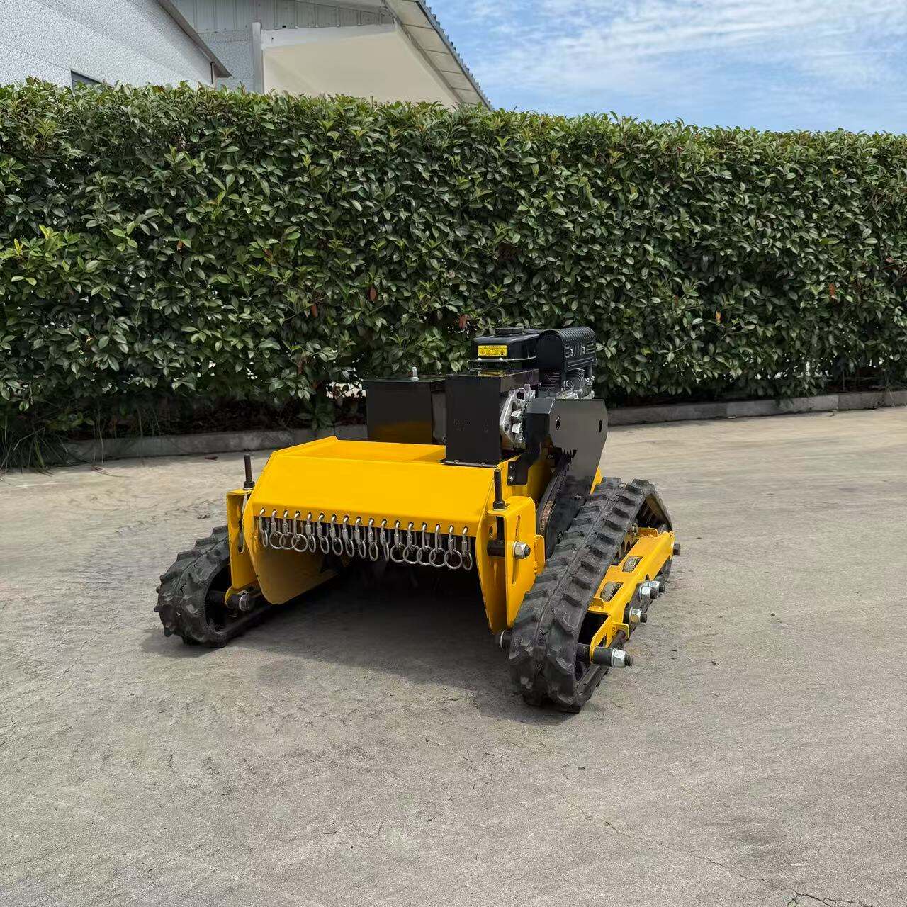 Logway газонна машина для стрижки трави: професійний результат для будь-якого ландшафту