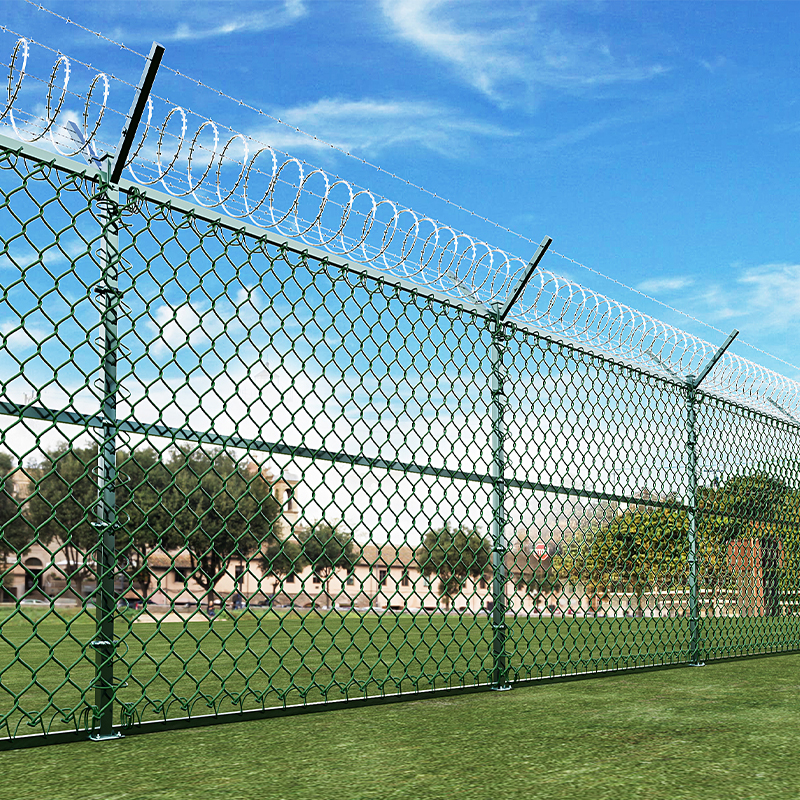 2.00mm-5.00mm chain link fence slats for sports field