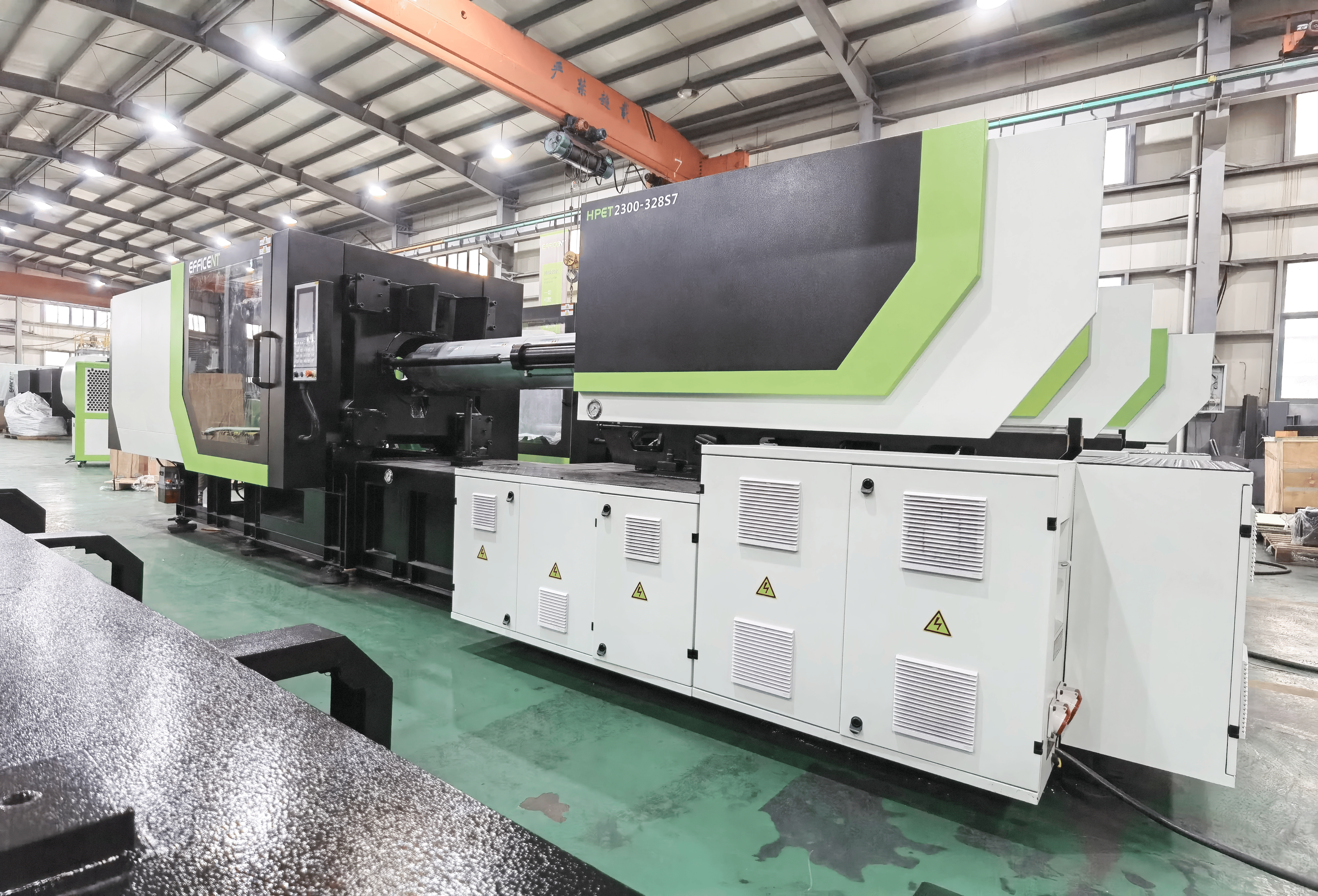 High speed is more than just fast, and quality is more than just excellent: the innovative and advanced fully automatic PET preform production line