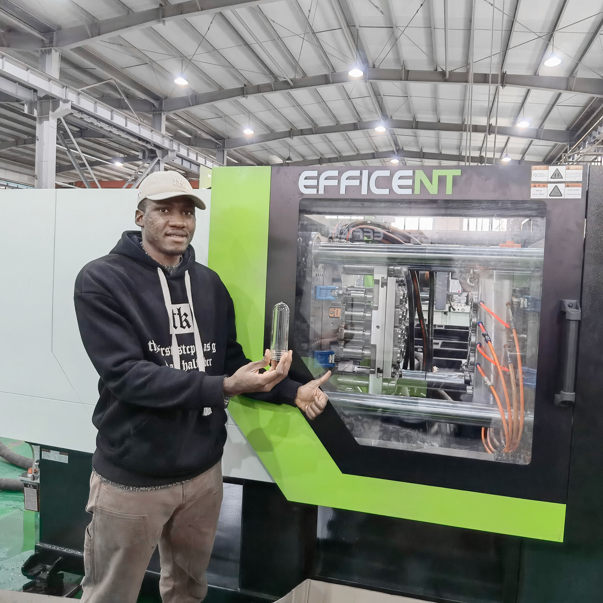 Pesticide Preform Injection Molding Machine (8 cav) --- Mali