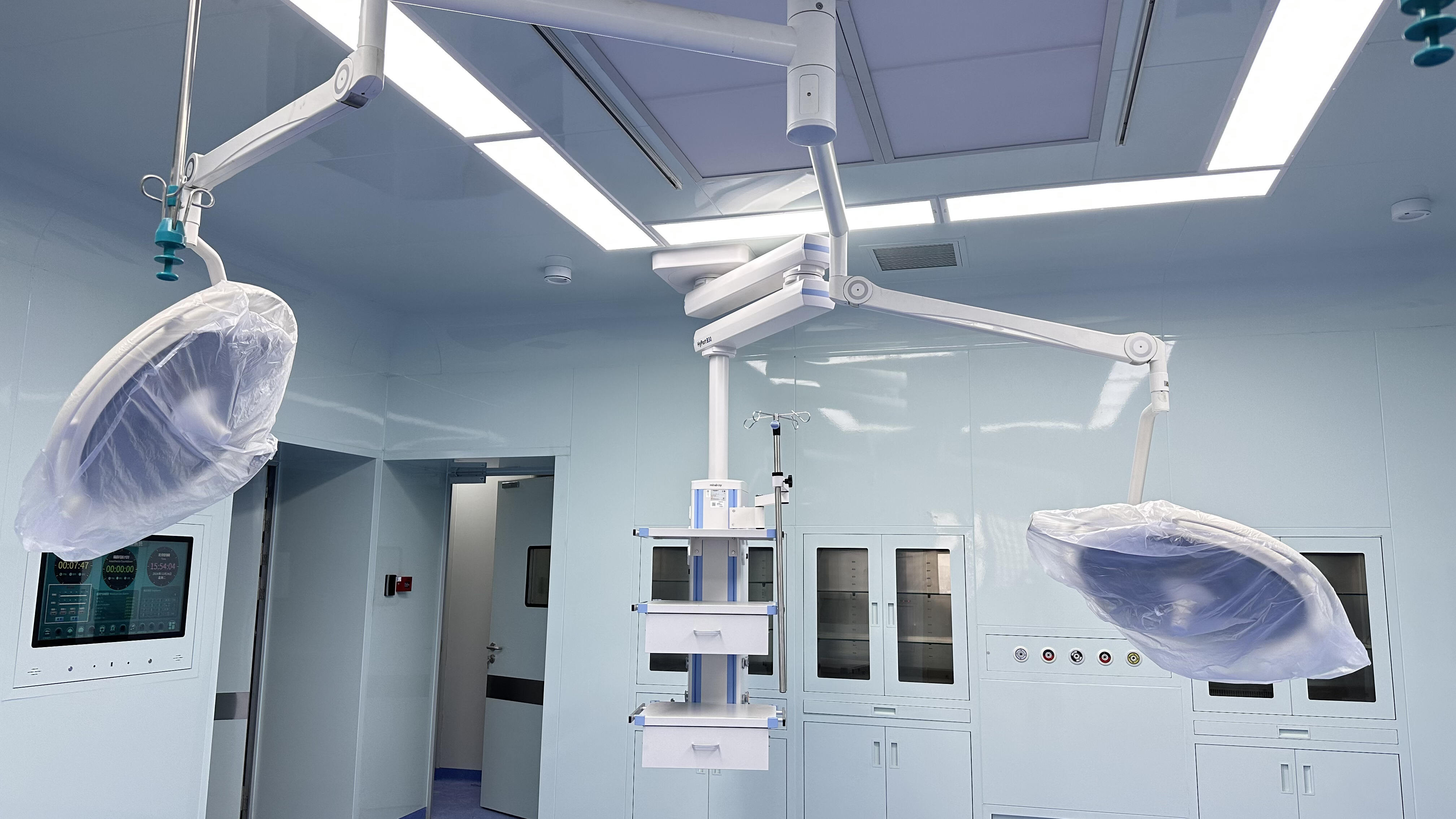 Interpretatie van nationale normen voor technische eisen aan cleanroomverlichting