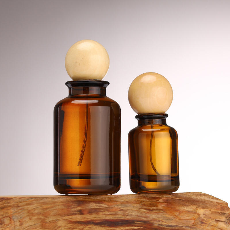 A Guide to Different Shapes of Glass Perfume Bottles