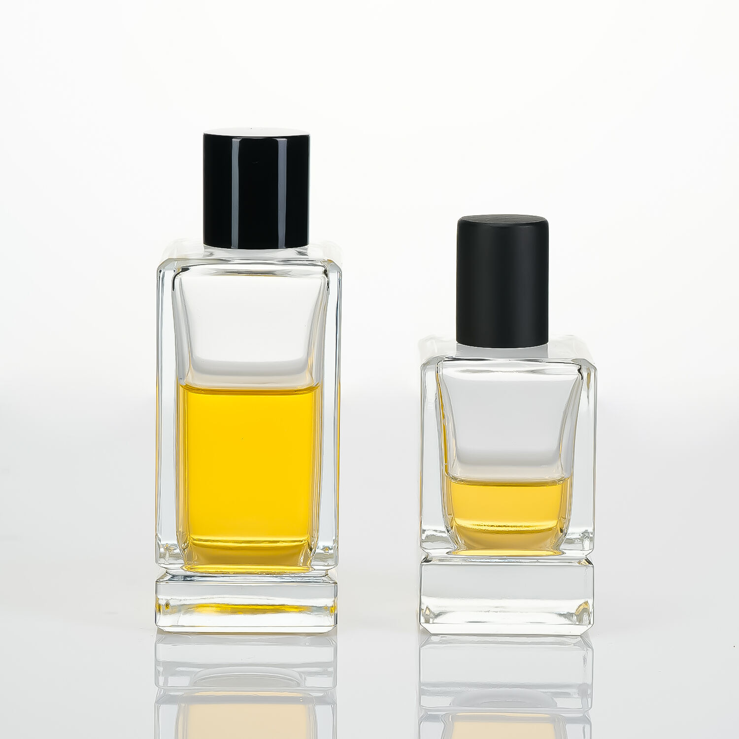 زجاجة عطر شفافة بسعة 50 مل و100 مل