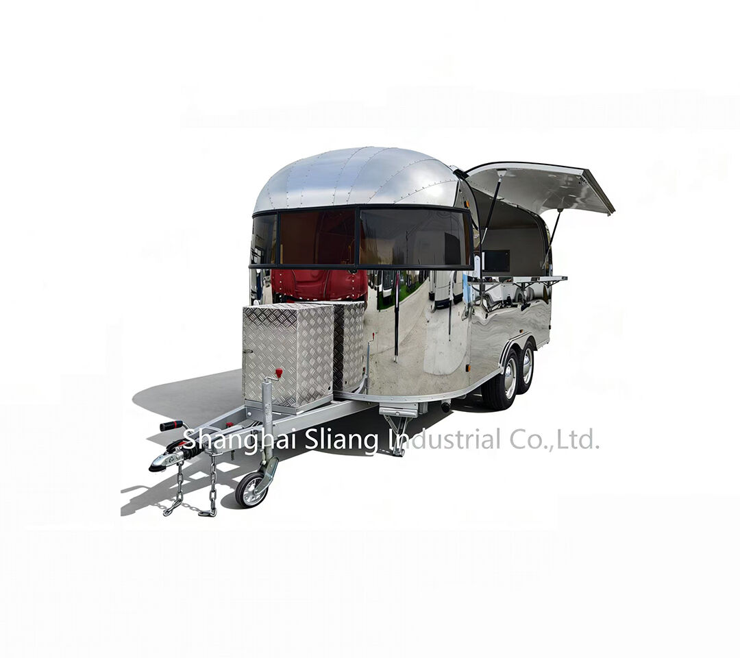 Full featured food events Offers Chocolate Ice cream burger Fried snacks Customizable mobile food truck