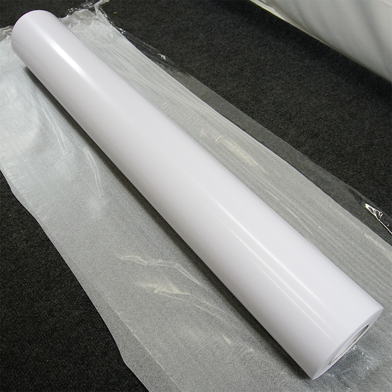 What print width options are available for versatile vinyl printers?