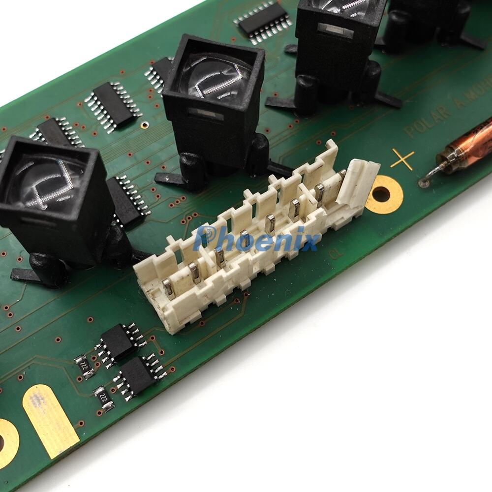 4(d49e0c42bb).jpg