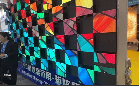 You have never seen such a creative mechanical led screen 