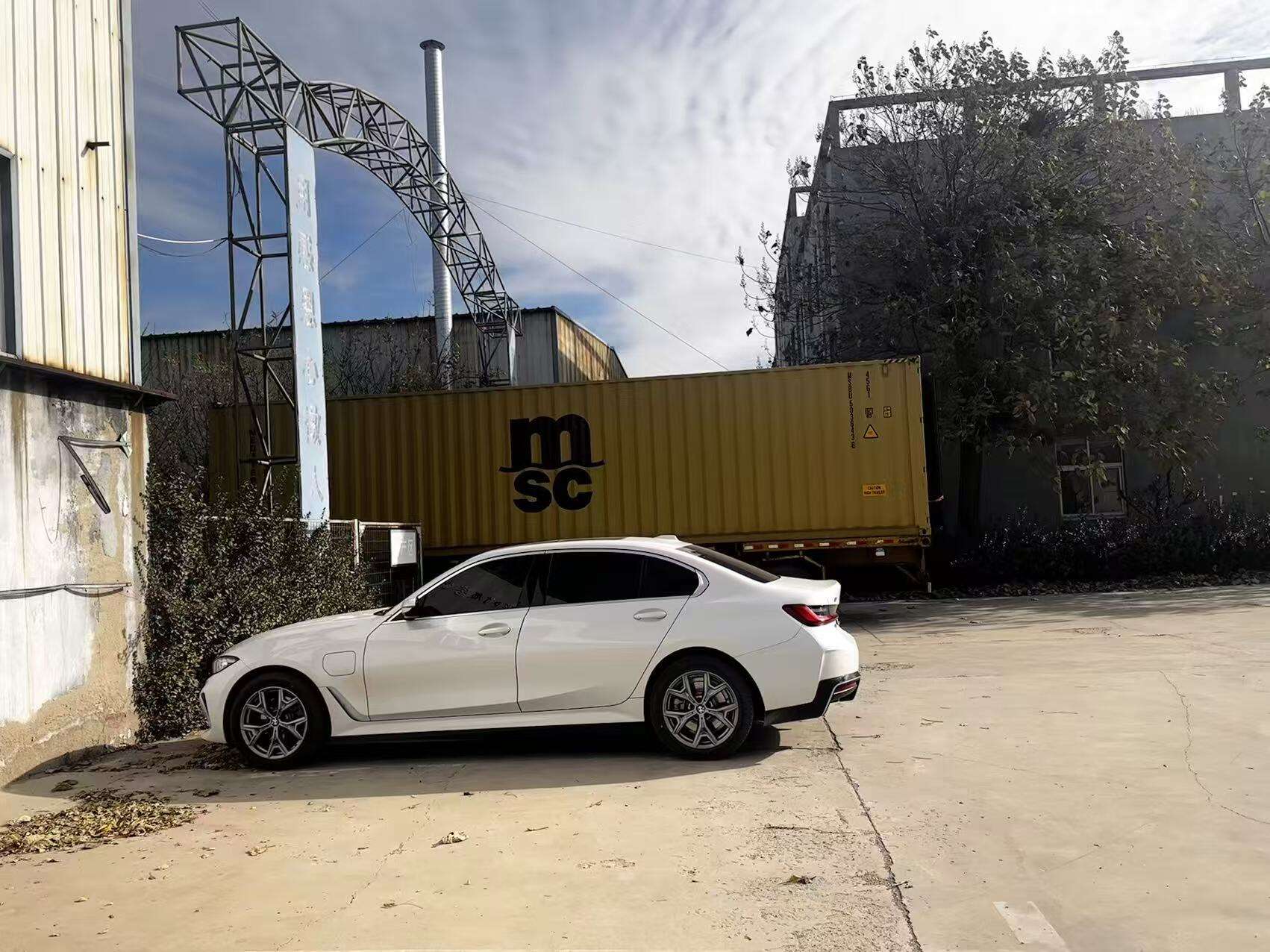 مطالب العملاء هي الاتجاه الذي ينبغي أن نتقدم فيه.