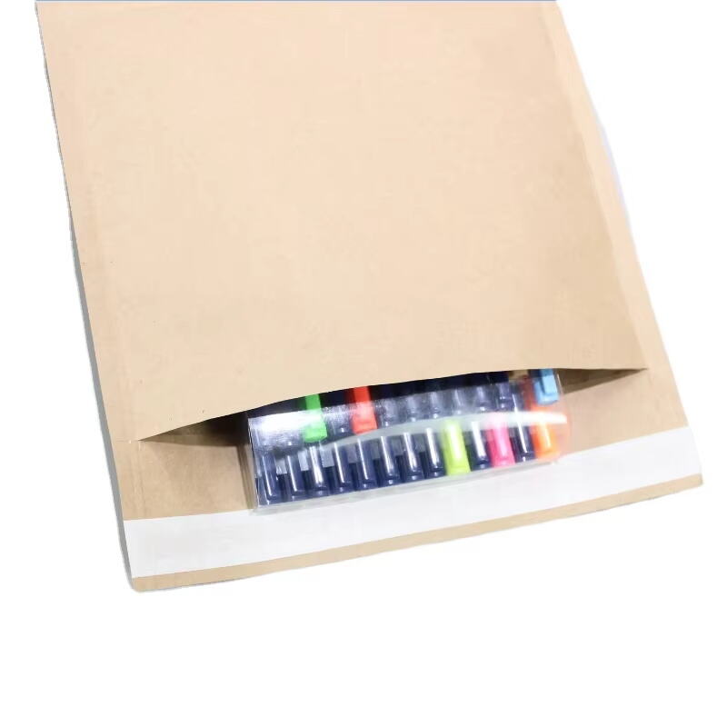 Eco-Conscious Consumers Prefer Recycled Mailer Bags-Here's Why