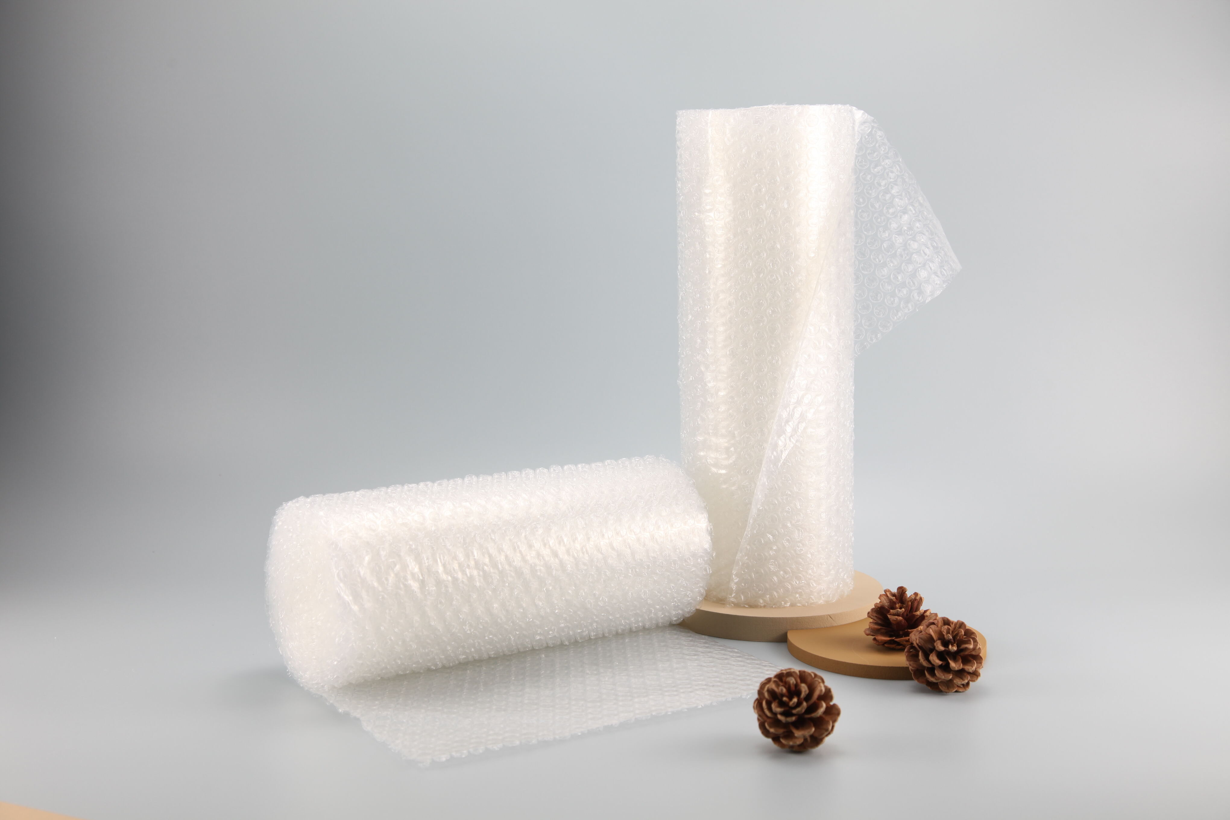 What Are the Advantages of Using Bubble Wrap Over Foam or Paper ...