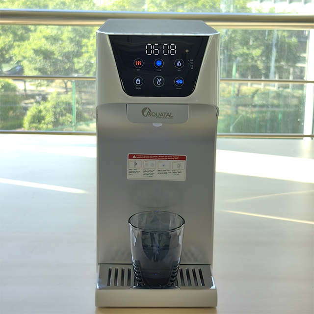 Experience of Smart Hot and Cold Water Dispenser: The Perfect Combination of Convenience and Health