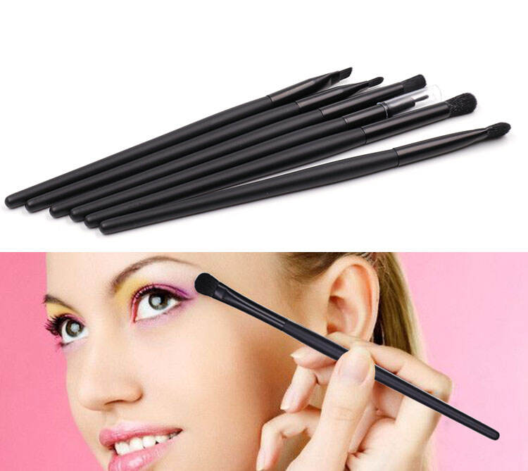 Black Makeup Brush with Dense Bristles for Precise Makeup RTS-001 factory