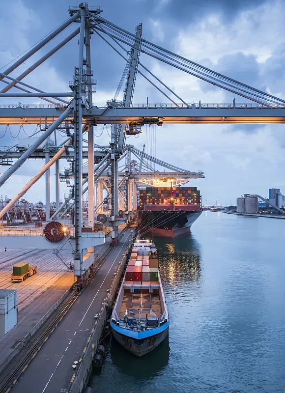 The Invaluable Significance of World Trade in International Logistics