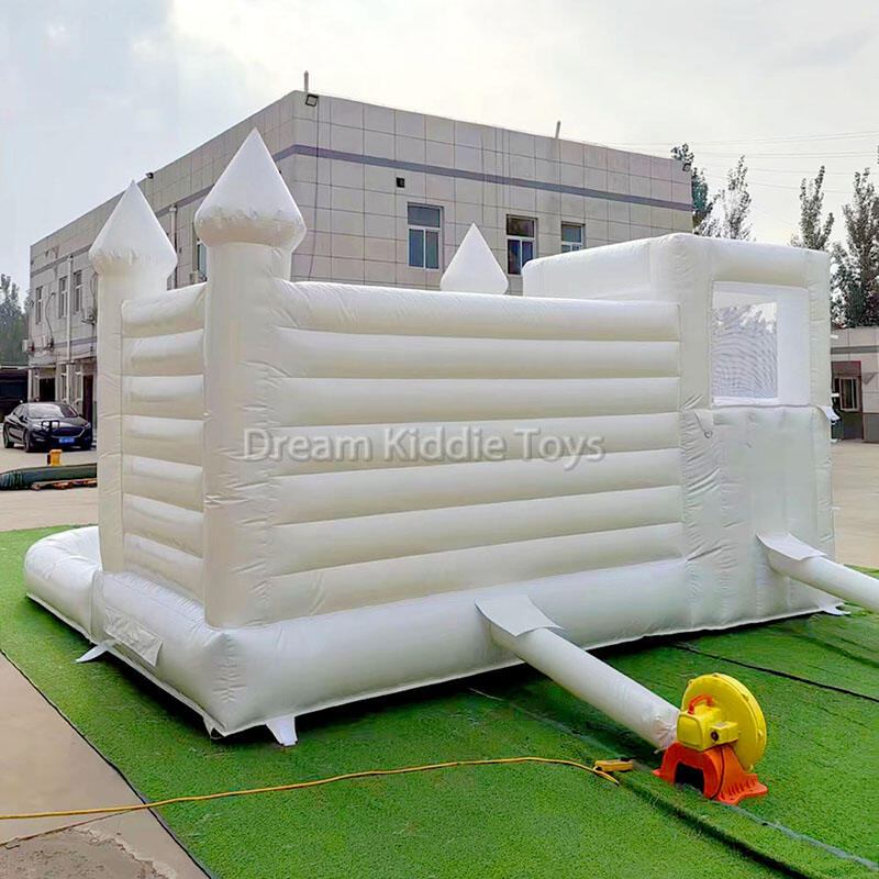 White 4.5x4.5m PVC Rental Inflatable Bouncy Castle with Slide and Ball ...