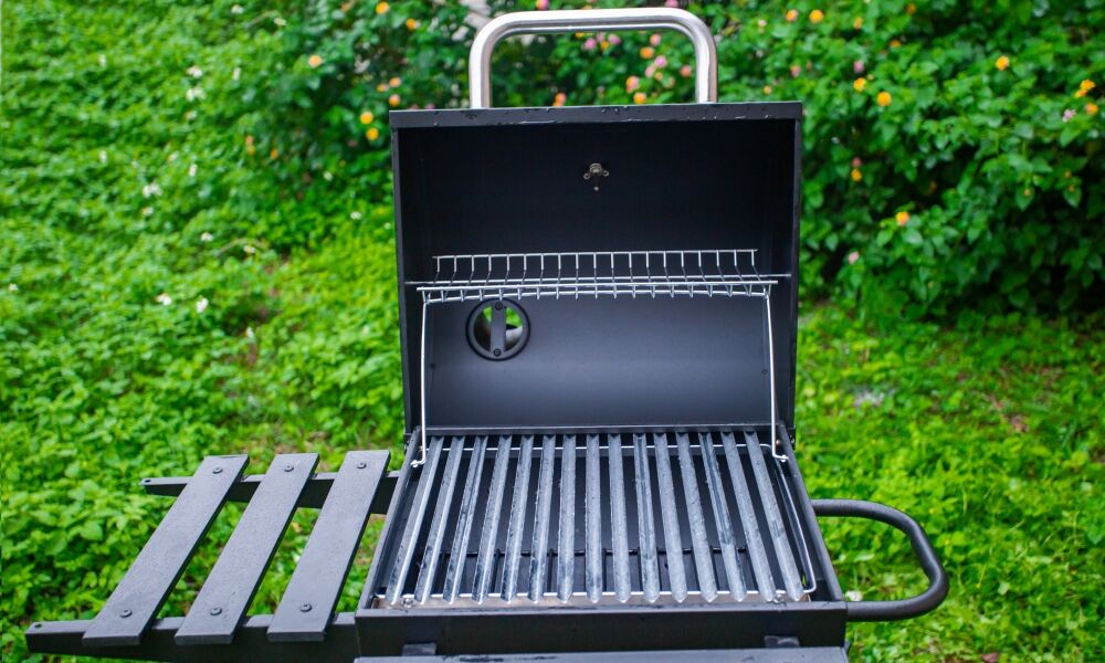 V Shaped Compact Oil Drum BBQ Smoker Charcoal Grill002.jpg