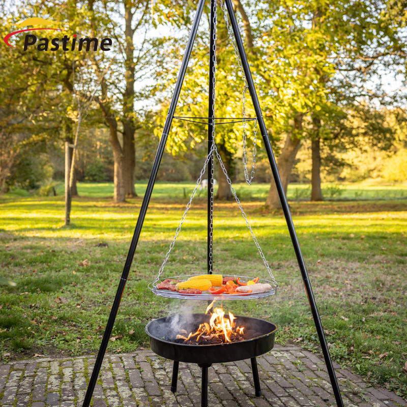¿Qué accesorios son esenciales para una parrilla de camping?