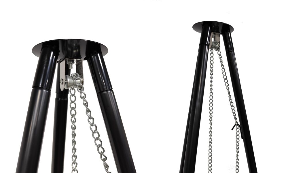 003Multiple Tripod Hanging Fire Pit BBQ Grill.jpg