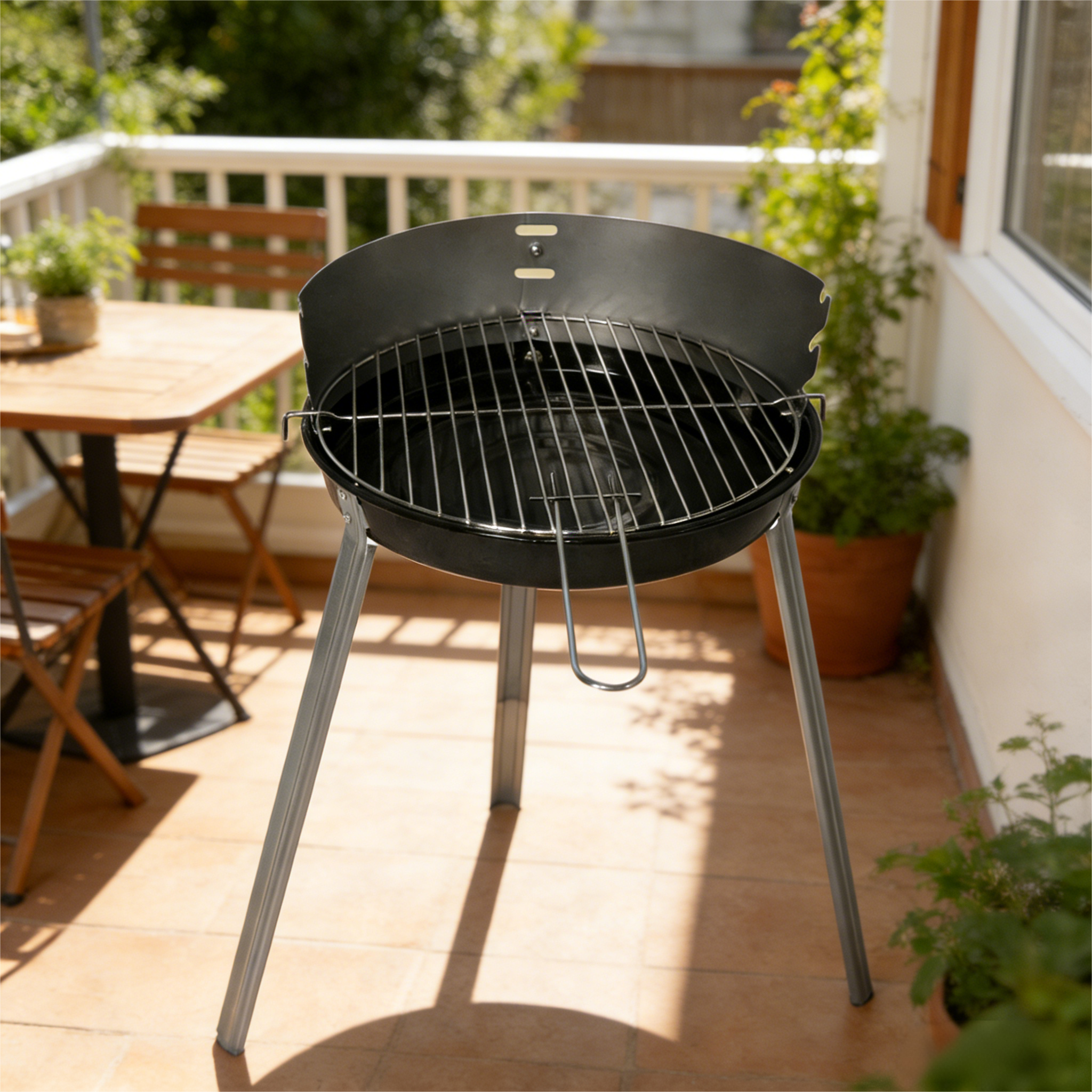 What Size Patio Grill is Ideal for a Small Patio?