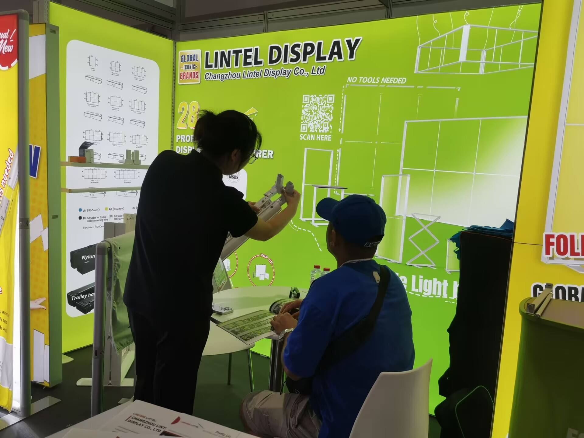 modular seg light box.jpg