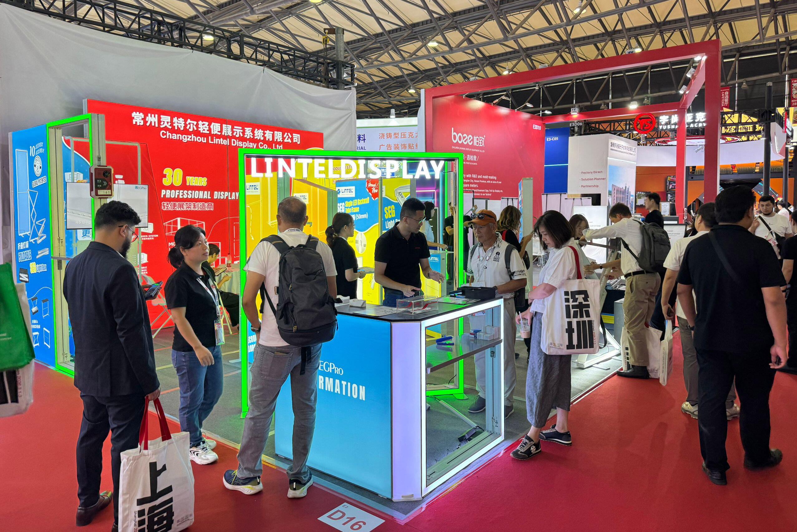 Lintel x Sign China 2025 | RGB Frame modular light box