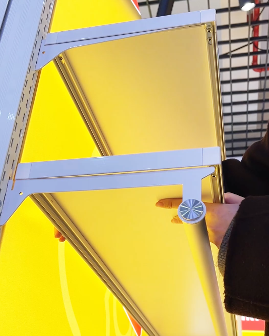 retail led light box shelf assembly.png