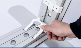 wrench-locking structure light box